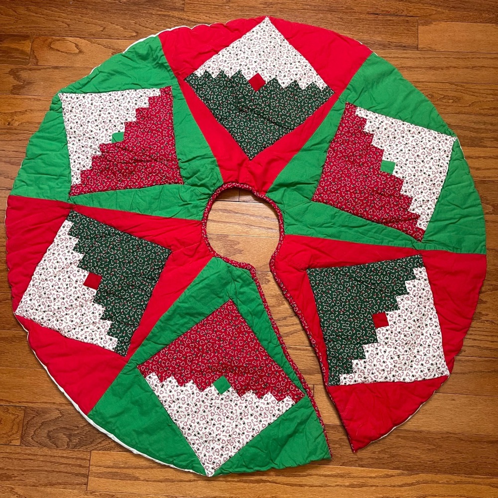 Vintage Handmade 1991 Quilted Christmas Tree Skirt Candy Cane Red Green
